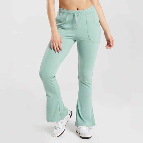 Gymshark Pause Ribbed Pant - Picture 2 of 9